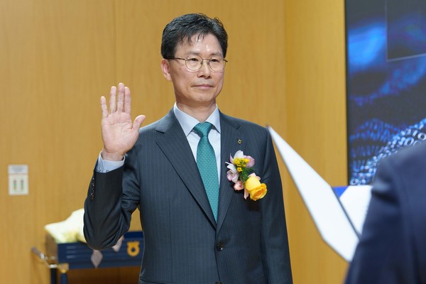 ▲강태영 농협은행장