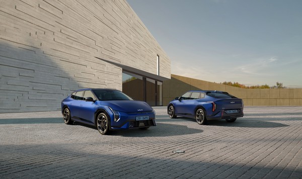 ▲더 기아 EV4 GT 라인 외장