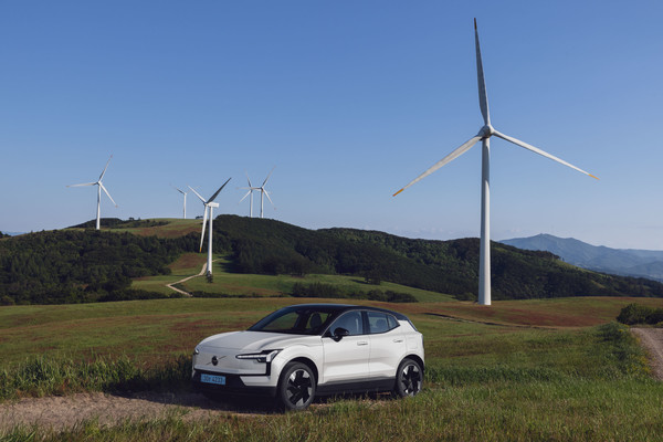 ▲볼보자동차코리아가 출시한 전기 SUV 볼보 EX30. 사진=볼보자동차코리아