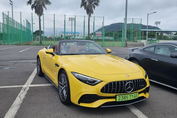 '메르세데스-AMG SL 43'