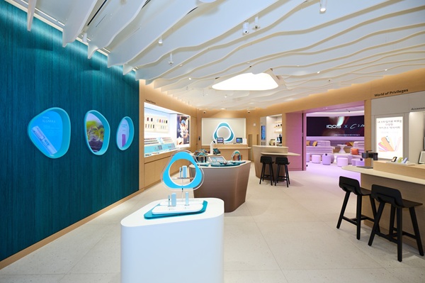 ▲아이코스 IFC 스토어 내부