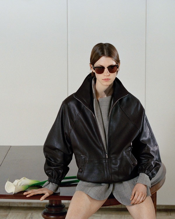 ▲산드로 2026년 SS 시즌 비주얼.