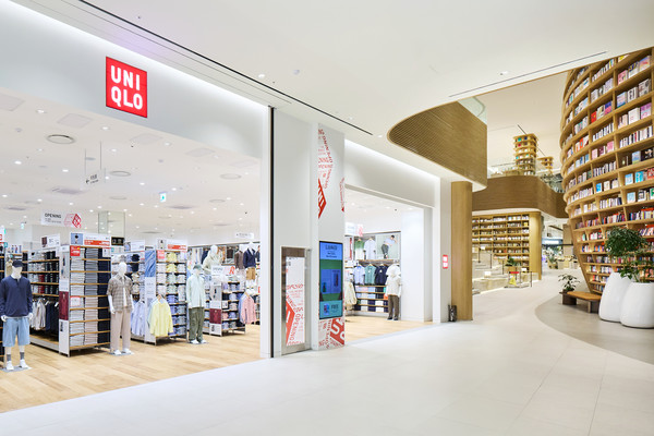 ▲랜드마크 '센트럴파드'와 맞닿은 '유니클로 스타필드 빌리지 운정점'