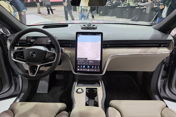 ▲EX90에는 볼보자동차가 자체 개발한 시스템인 ‘휴긴 코어’가 적용됐다. 사진=임규도 기자