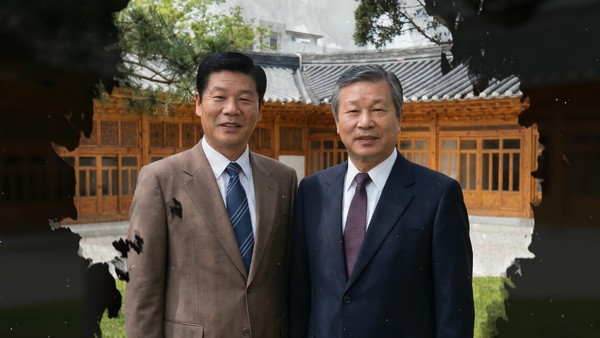 ▲SK그룹 창립 73주년을 맞아 제작된 영상에서 인공지능(AI)으로 재현된 최종건 창업회장(왼쪽)과 최종현 선대회장.