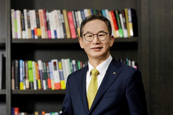 ▲2023년 취임한 양종희 KB금융지주 회장은 올해 첫 연임에 도전한다. [출처-KB금융지주]
