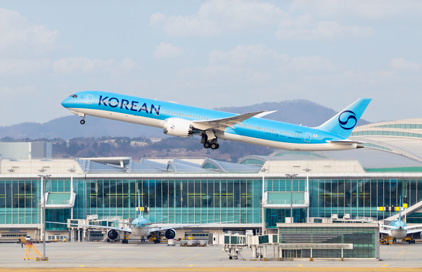 ▲대한항공 B787-10 항공기./사진=대한항공